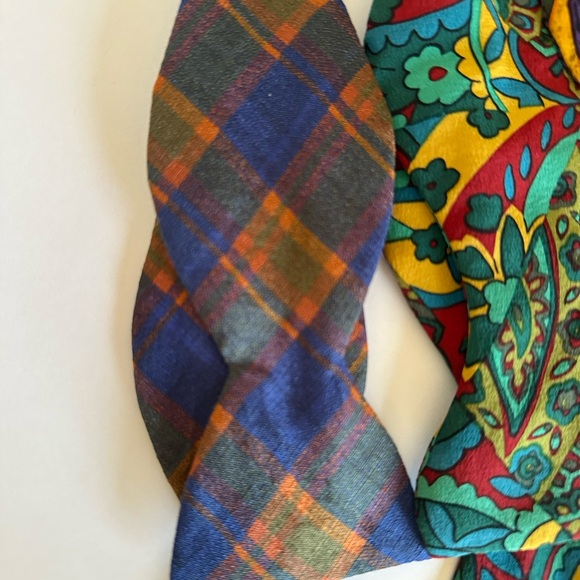 5- CARROT & GIBBS Bow Ties - Picture 3 of 7